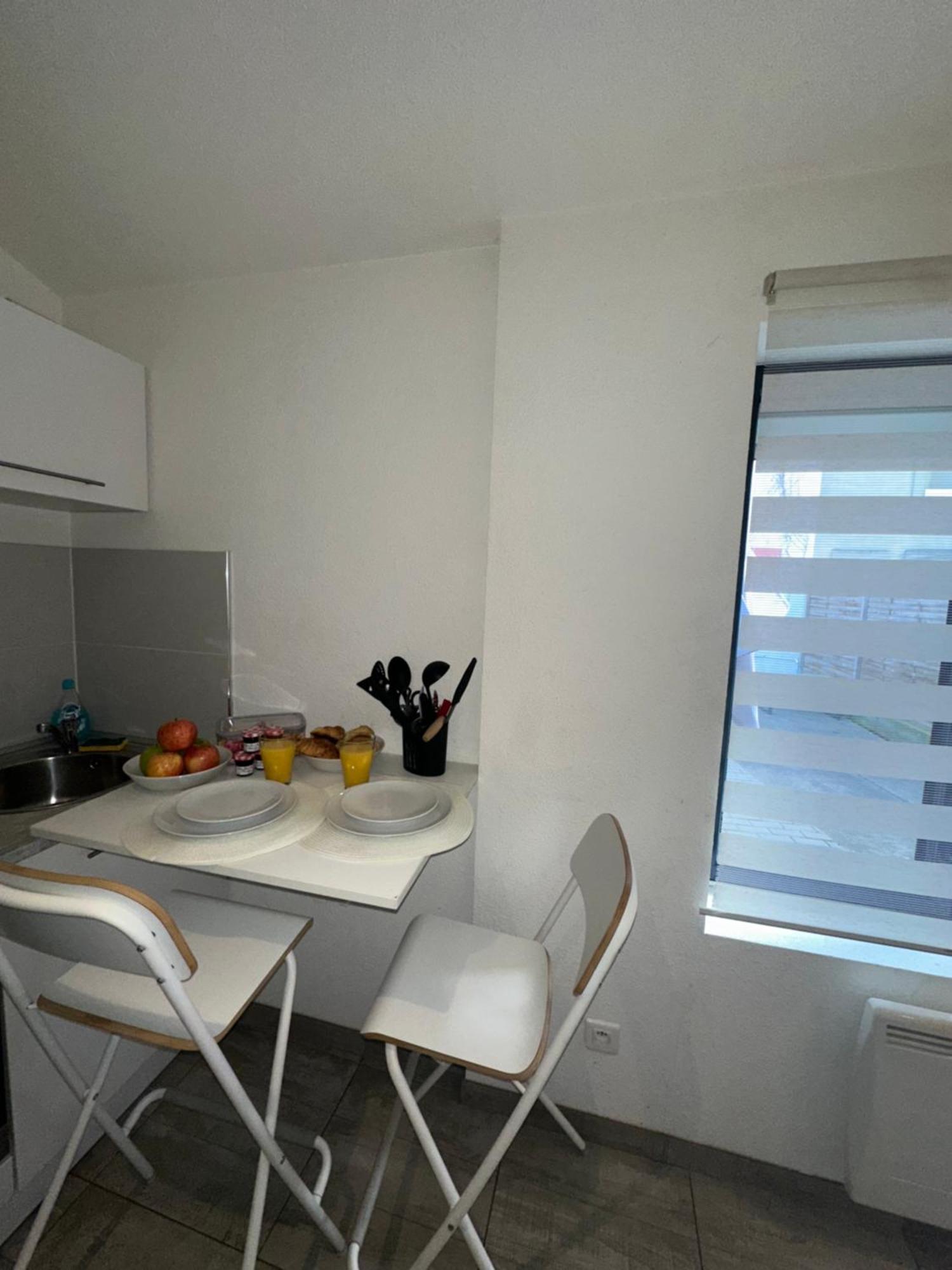 # Le 6 # Joli Petit Studio ! Centre Ville Au Calme Mulhouse Exteriör bild
